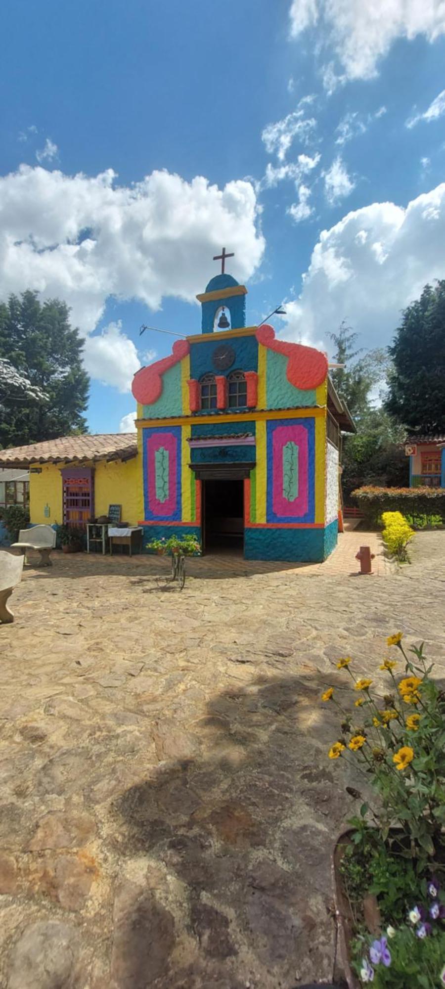 Miraluna * Santa Elena (Antioquia)