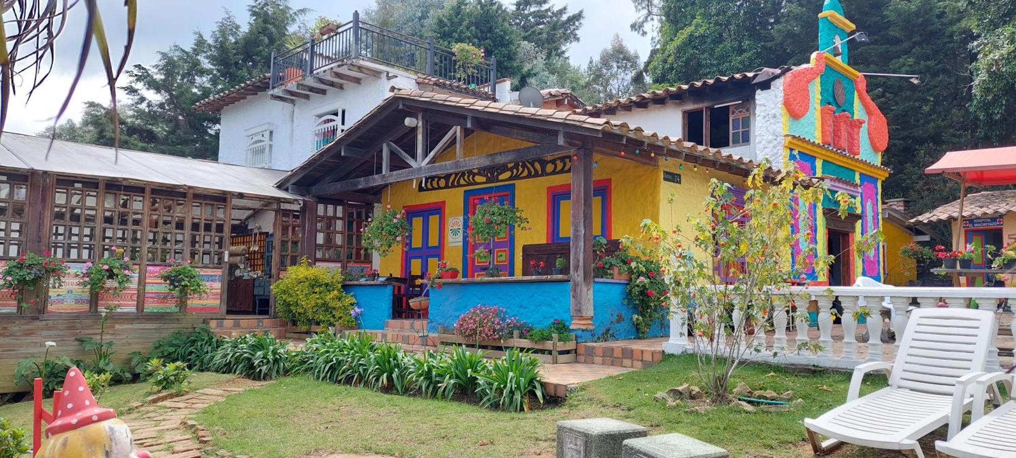 Miraluna Hotel